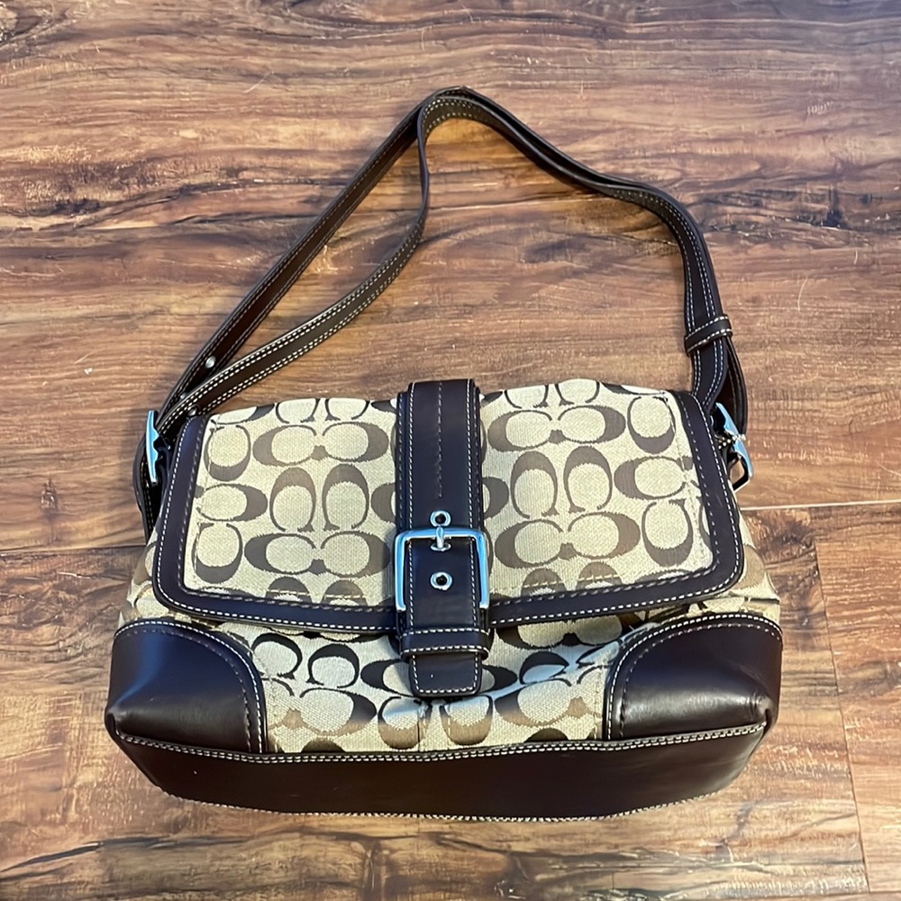 Coach logo hobo adjustable handbag